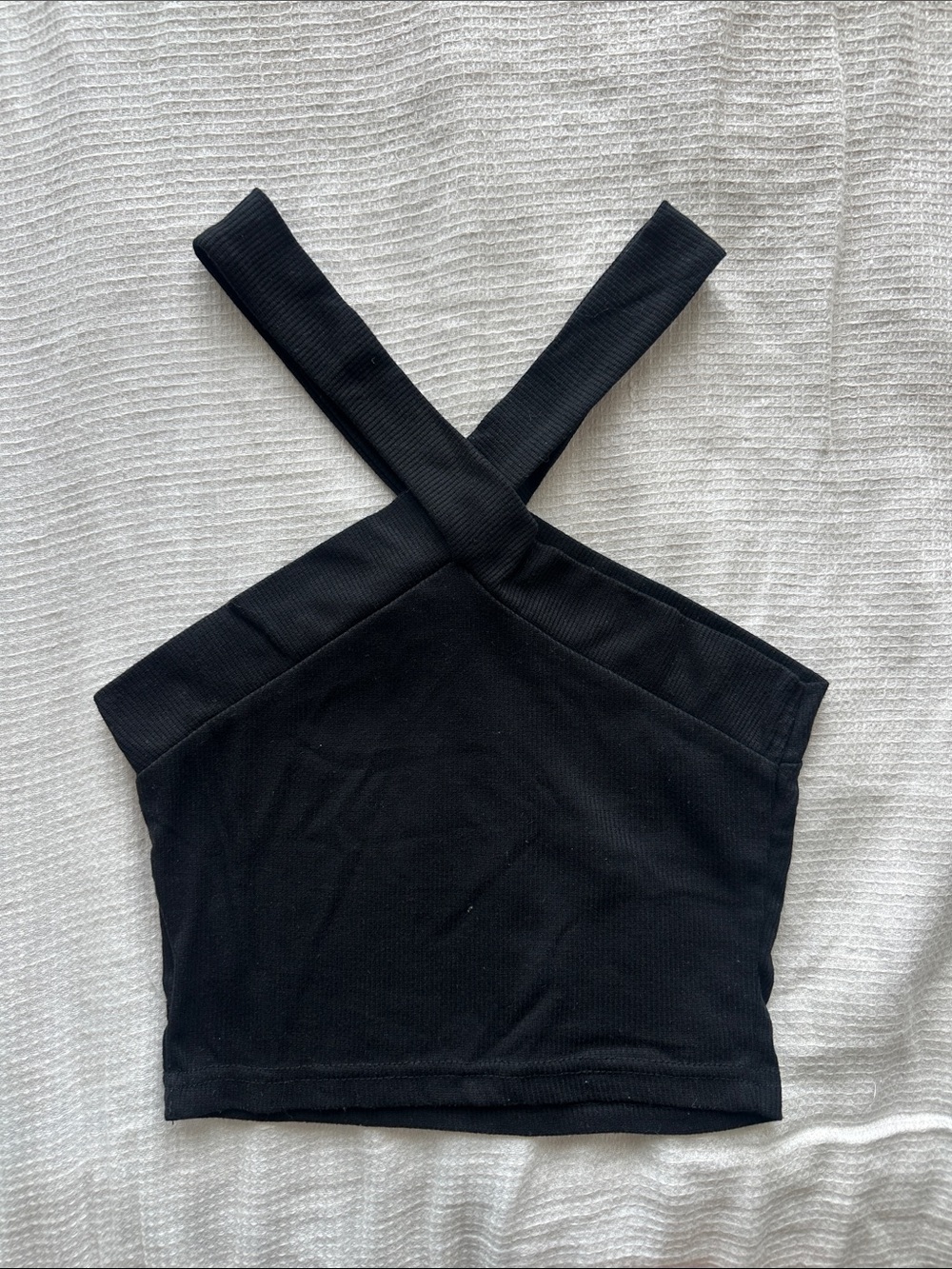 Black Criss Cross Cropped Tank Top